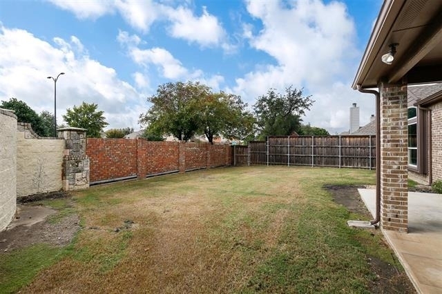 1087 Sahallee Drive - Photo 33