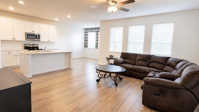 5119 Penrose Drive - Photo 4