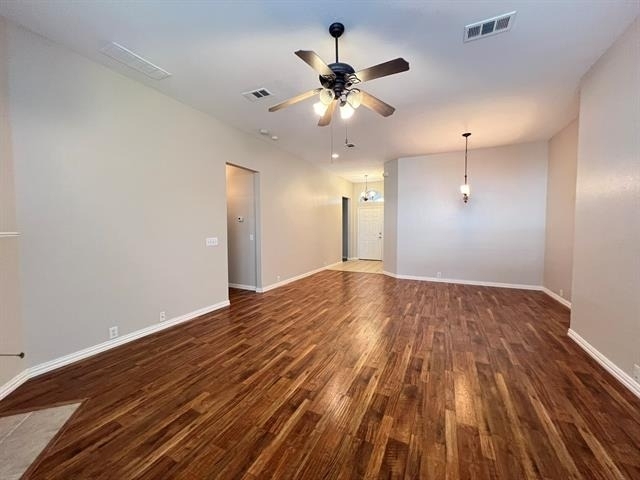 10204 Star Fish Street - Photo 3