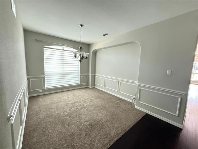 5613 Alpenrose Avenue - Photo 4