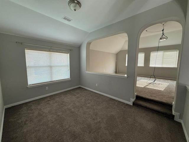 5613 Alpenrose Avenue - Photo 15
