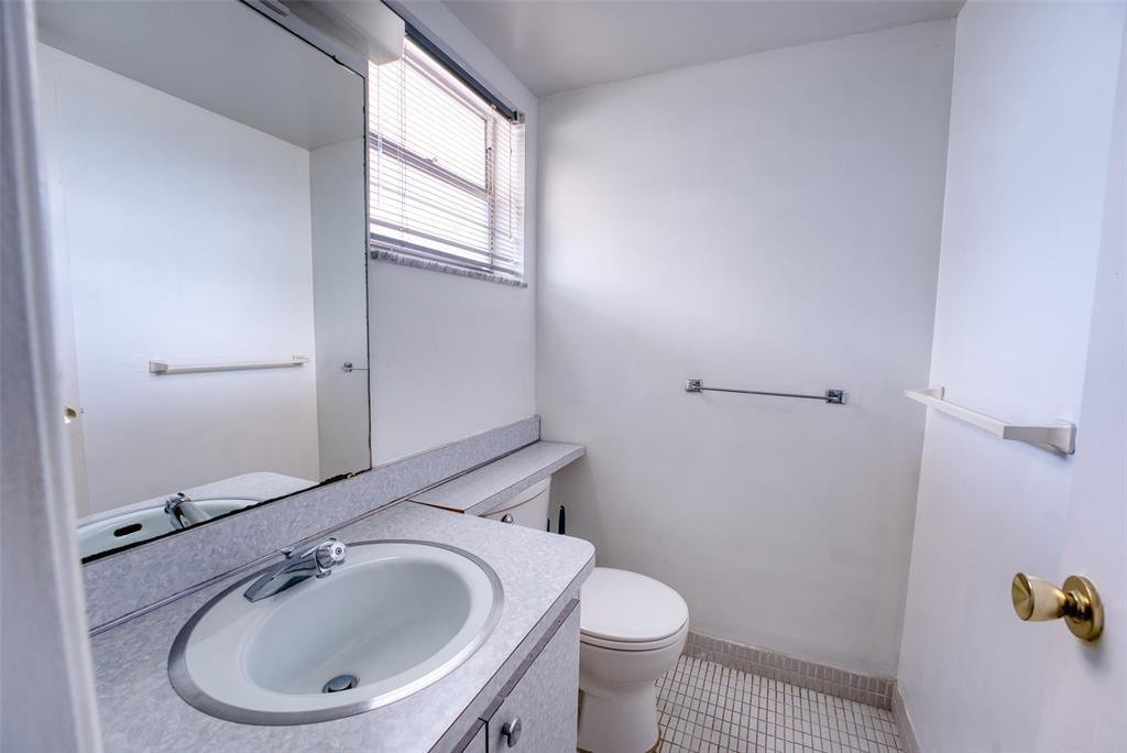 4700 Washington Street - Photo 1
