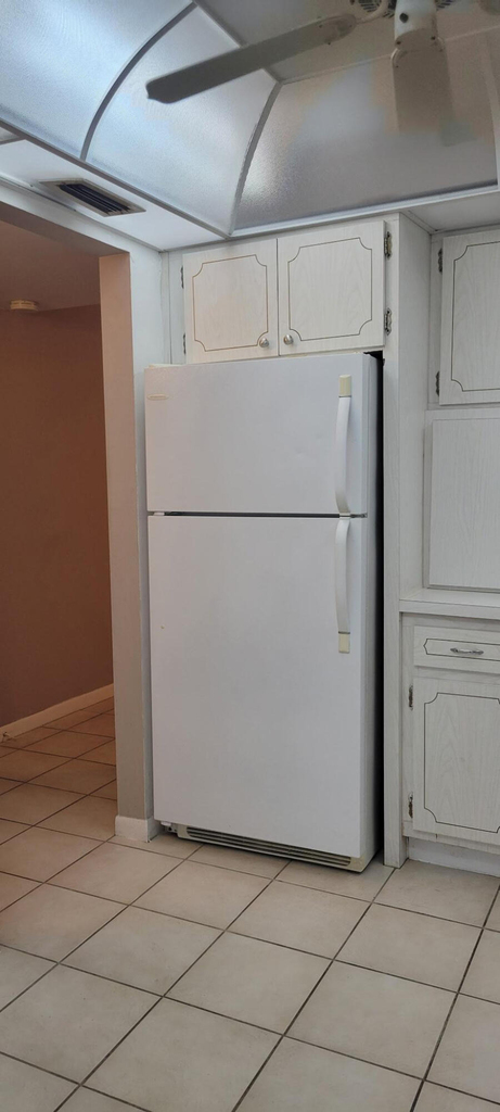 4700 Washington Street - Photo 14