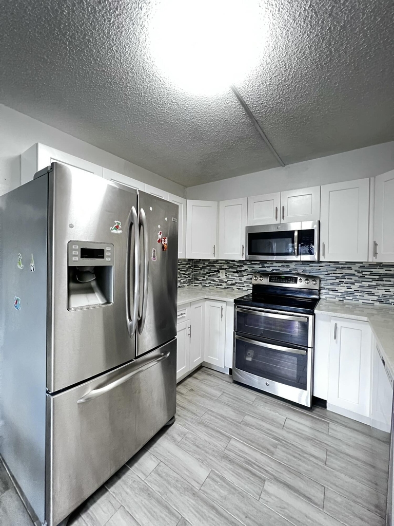 295 Woodland Road - Photo 18