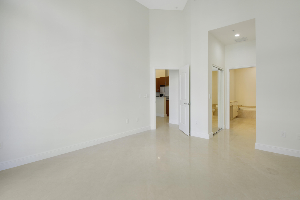 701 S Olive Avenue - Photo 27