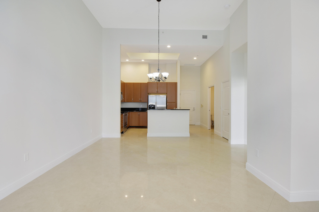 701 S Olive Avenue - Photo 13