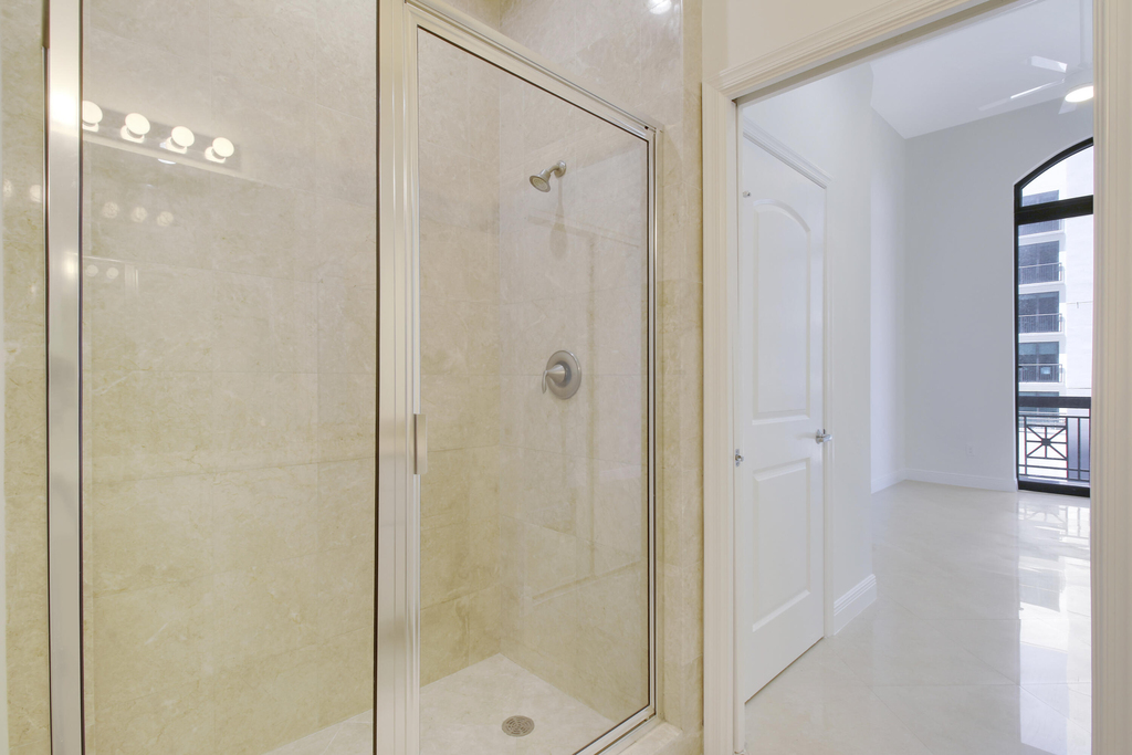 701 S Olive Avenue - Photo 31