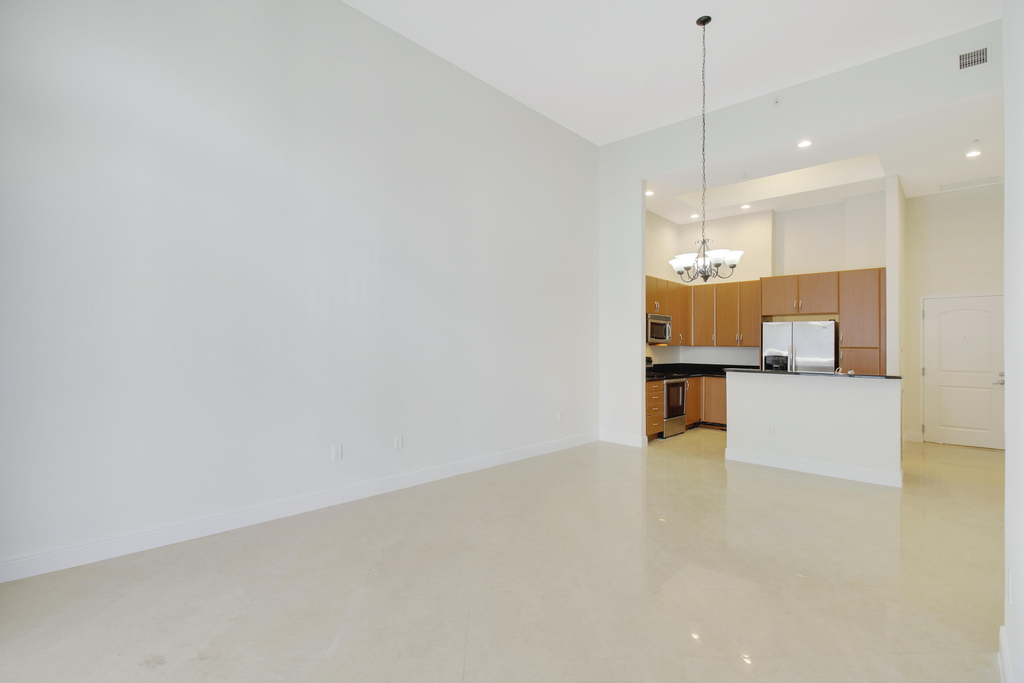 701 S Olive Avenue - Photo 17
