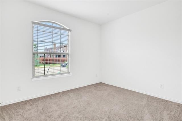 5108 Wilder Avenue - Photo 3