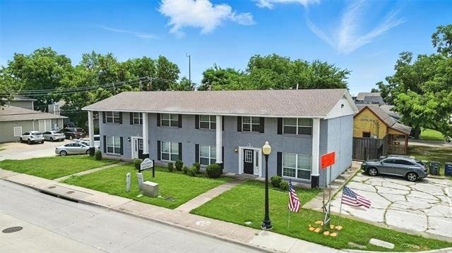 103 W Brown Street - Photo 22