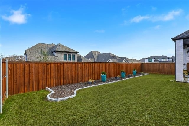 704 Pony Foot Drive - Photo 34