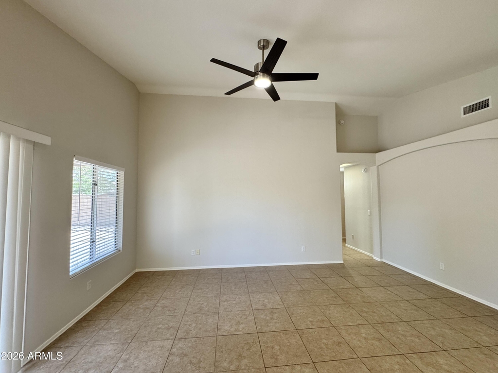2302 E Edna Avenue - Photo 16
