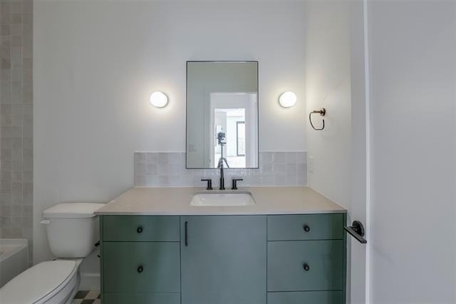 309 W Daggett Avenue - Photo 11