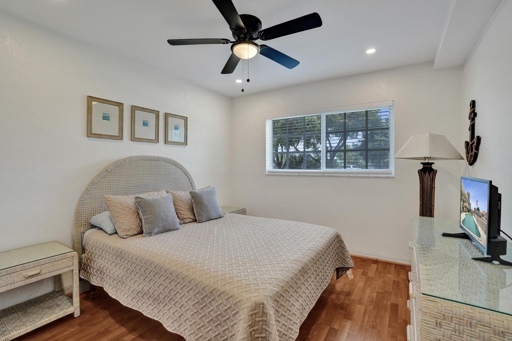 2866 Ne 30th Street - Photo 20