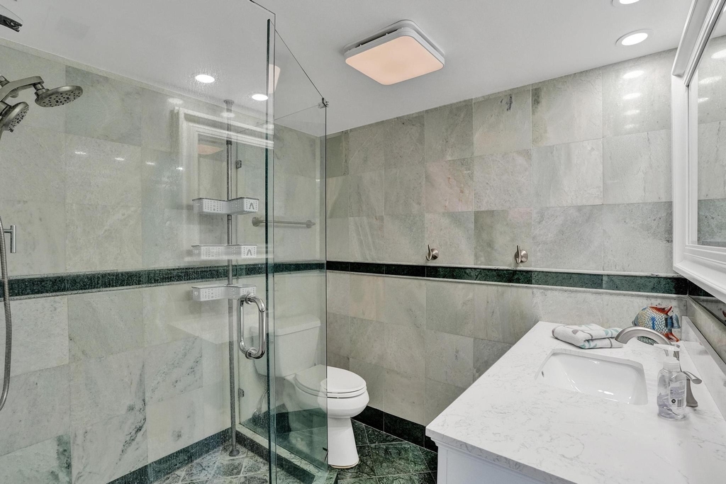 2866 Ne 30th Street - Photo 28