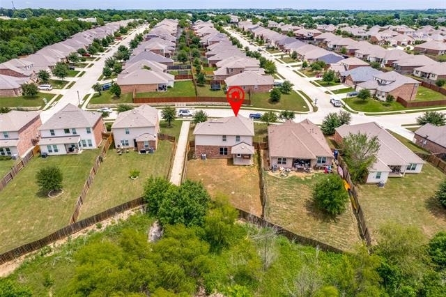 1608 Persimmon Drive - Photo 3