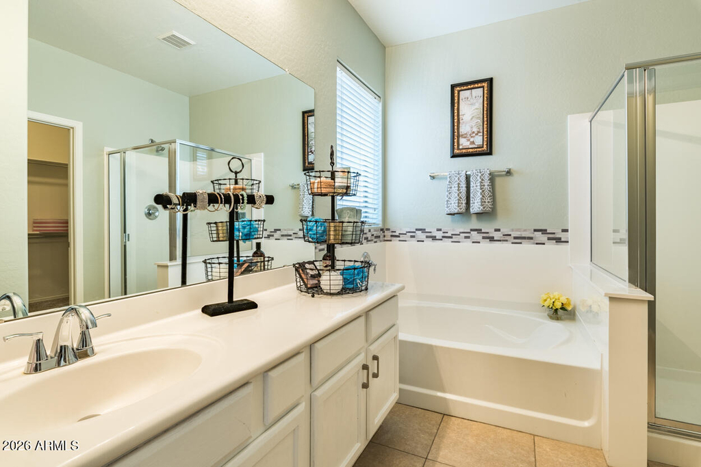 1546 E Azalea Drive - Photo 9