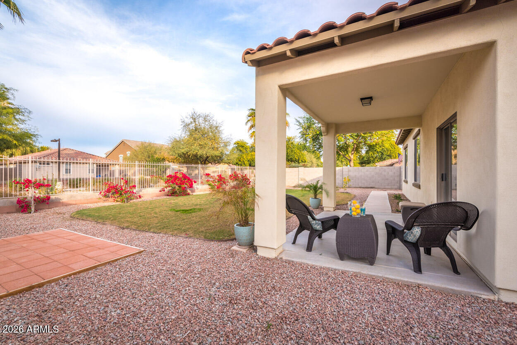 1546 E Azalea Drive - Photo 28