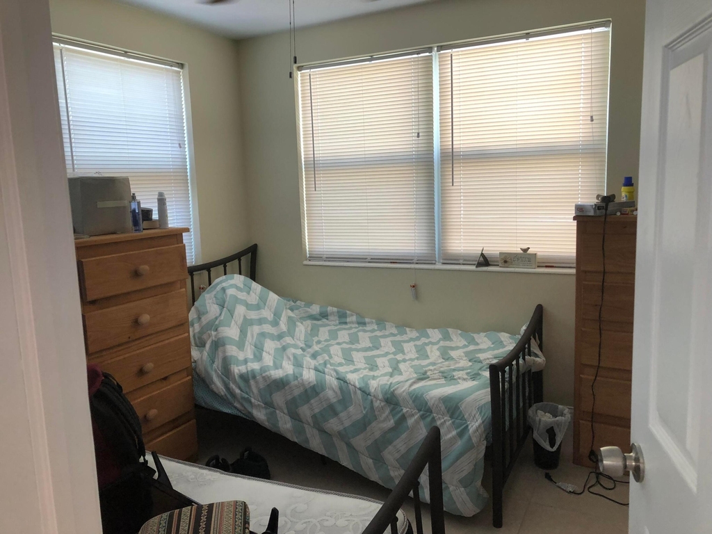 616 W Broward Street - Photo 10