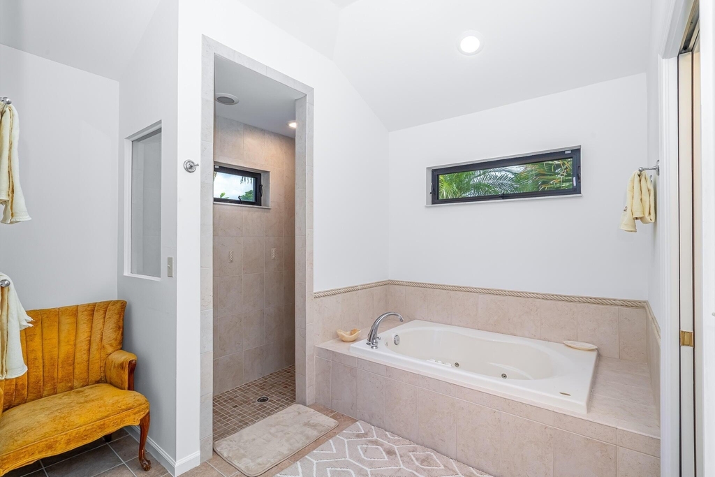 12775 Guilford Circle - Photo 16