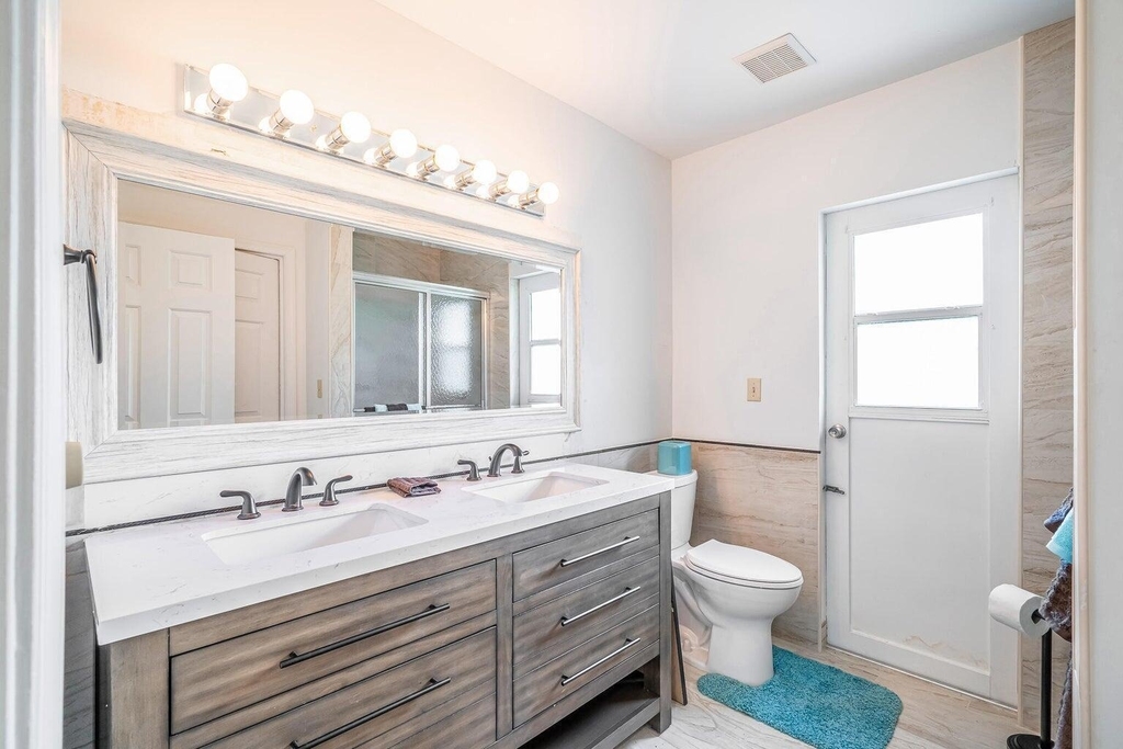 12775 Guilford Circle - Photo 20