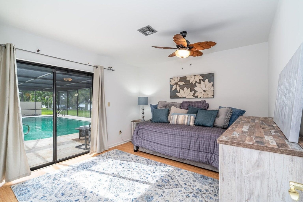 12775 Guilford Circle - Photo 19
