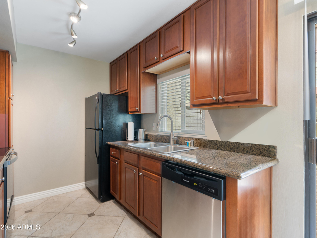 3500 N Hayden Road - Photo 4