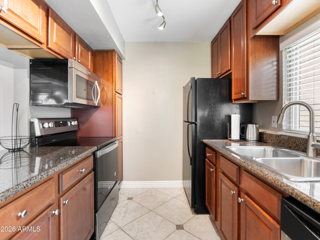 3500 N Hayden Road - Photo 5