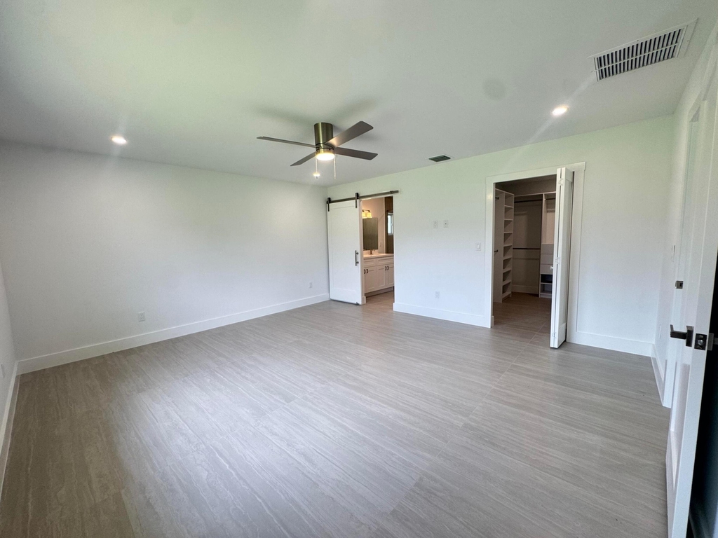 13177 47th Court N - Photo 11