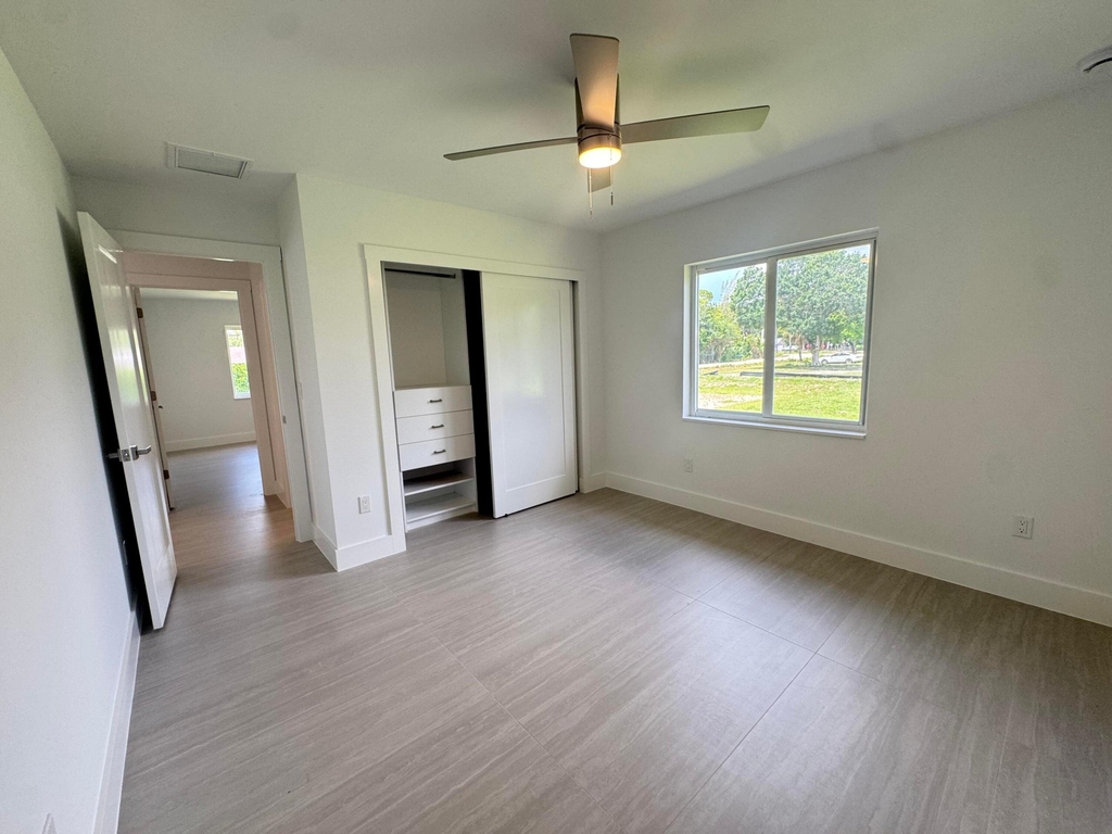 13177 47th Court N - Photo 15