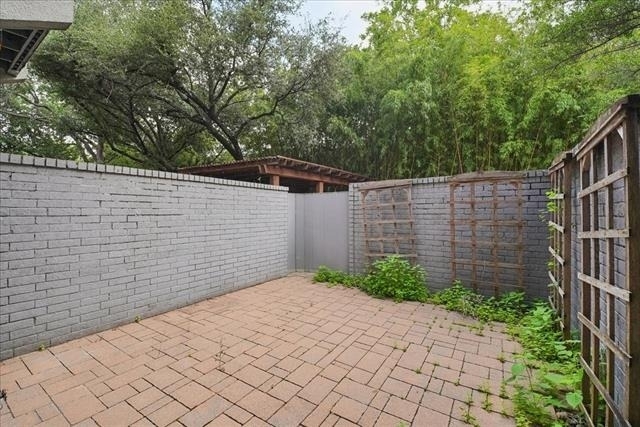 3618 Gillespie Street - Photo 8