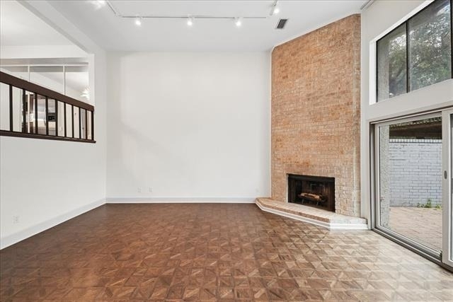 3618 Gillespie Street - Photo 5