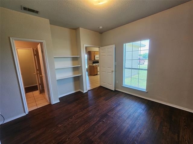 106 Collett Court - Photo 11