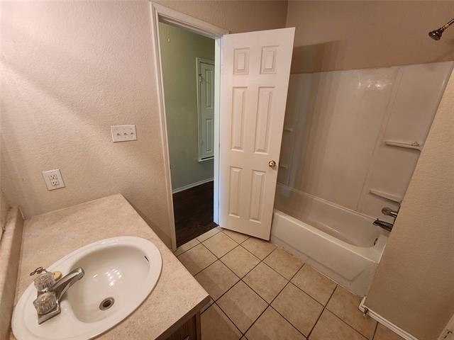 106 Collett Court - Photo 14