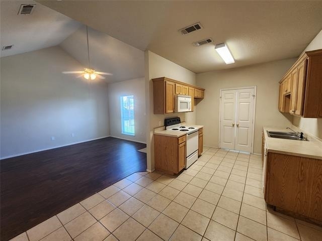 106 Collett Court - Photo 4