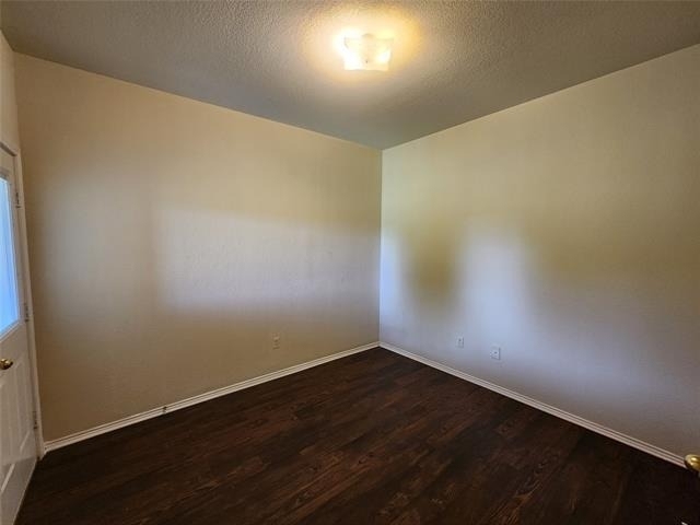 106 Collett Court - Photo 16