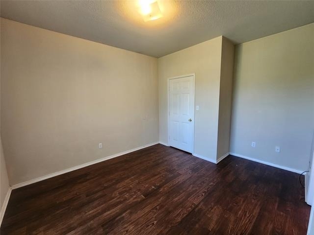 106 Collett Court - Photo 12