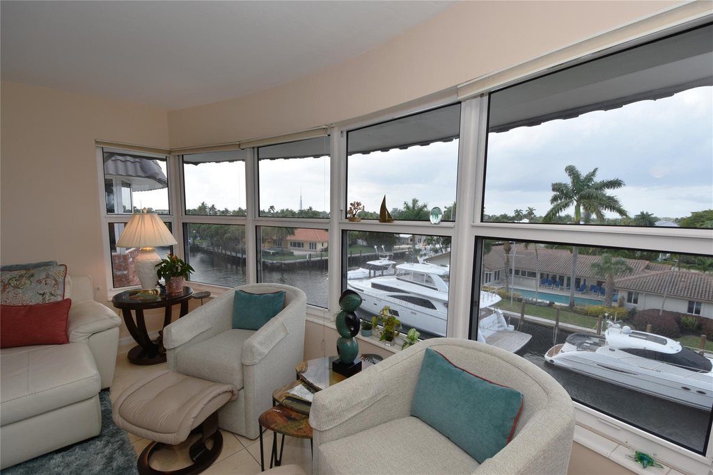 3111 Ne 51st Street - Photo 16