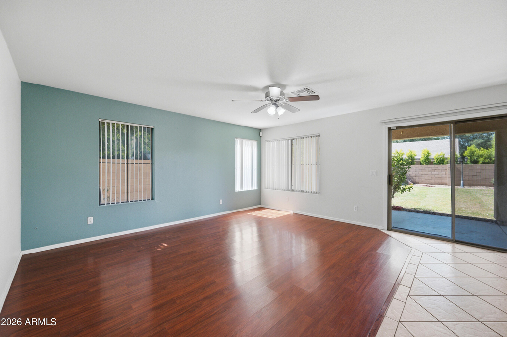 3358 E Park Avenue - Photo 5