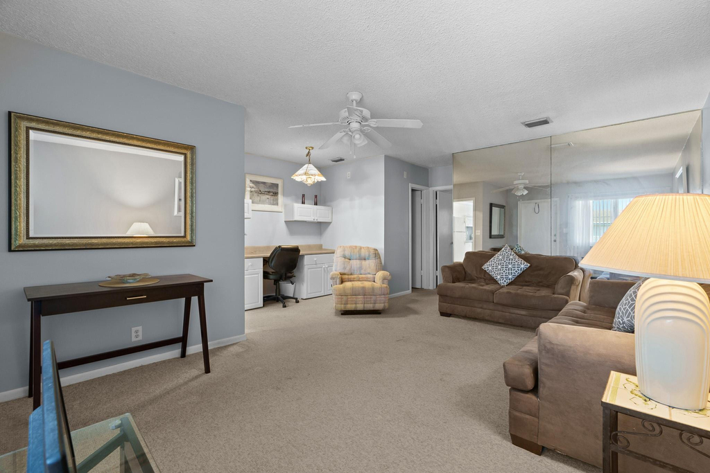 2100 Ne 38th Street - Photo 7