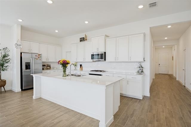 536 Breeds Hill Road - Photo 2