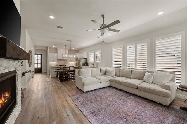 14205 Spitfire Trail - Photo 4