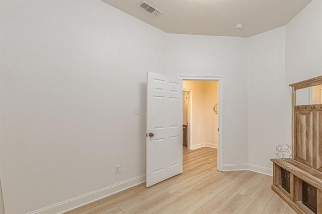 875 Shores Boulevard - Photo 20