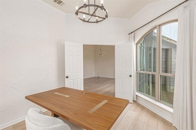 875 Shores Boulevard - Photo 13