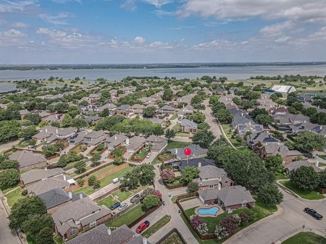 875 Shores Boulevard - Photo 30