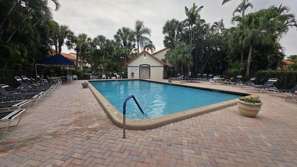 7743 La Mirada Drive - Photo 23