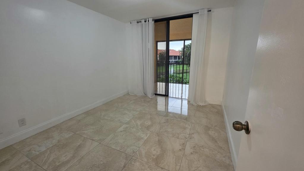 7743 La Mirada Drive - Photo 18