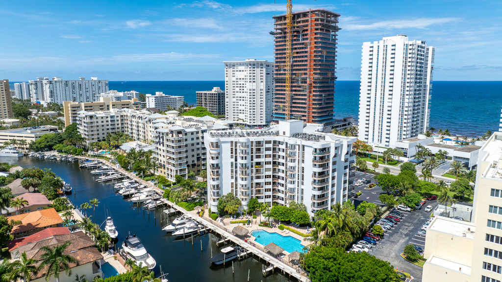1361 S Ocean Boulevard - Photo 32