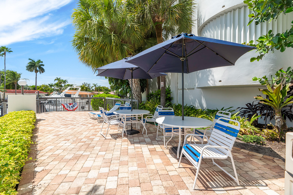 1361 S Ocean Boulevard - Photo 15