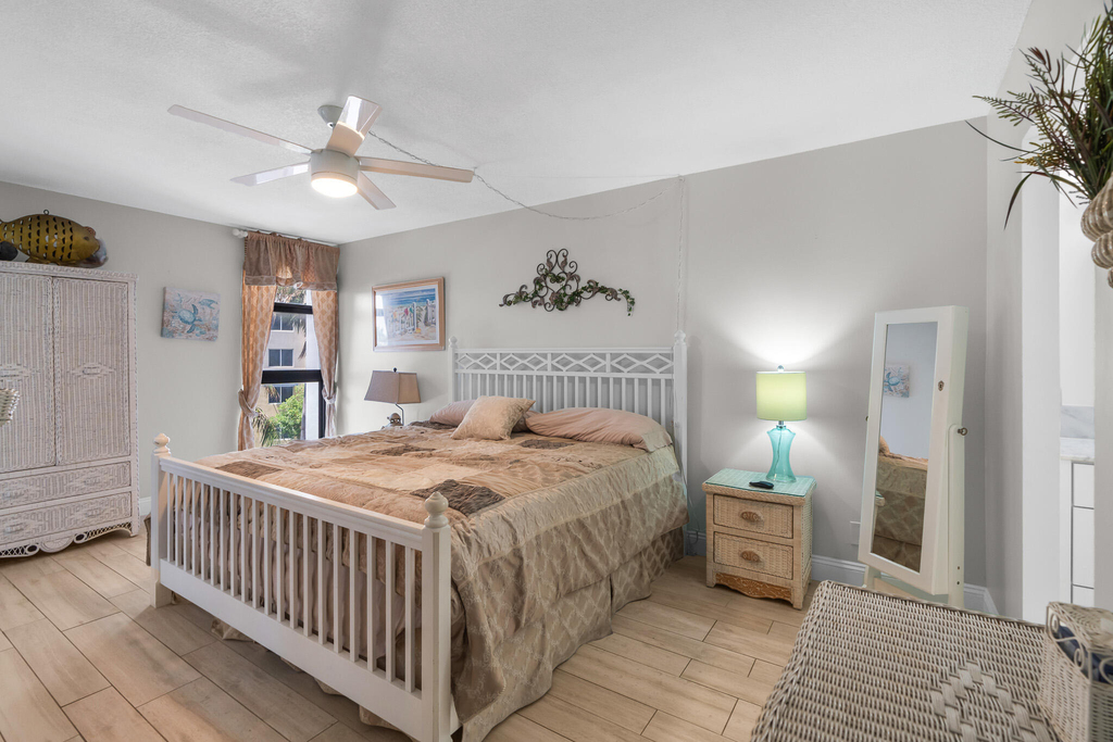 1361 S Ocean Boulevard - Photo 2